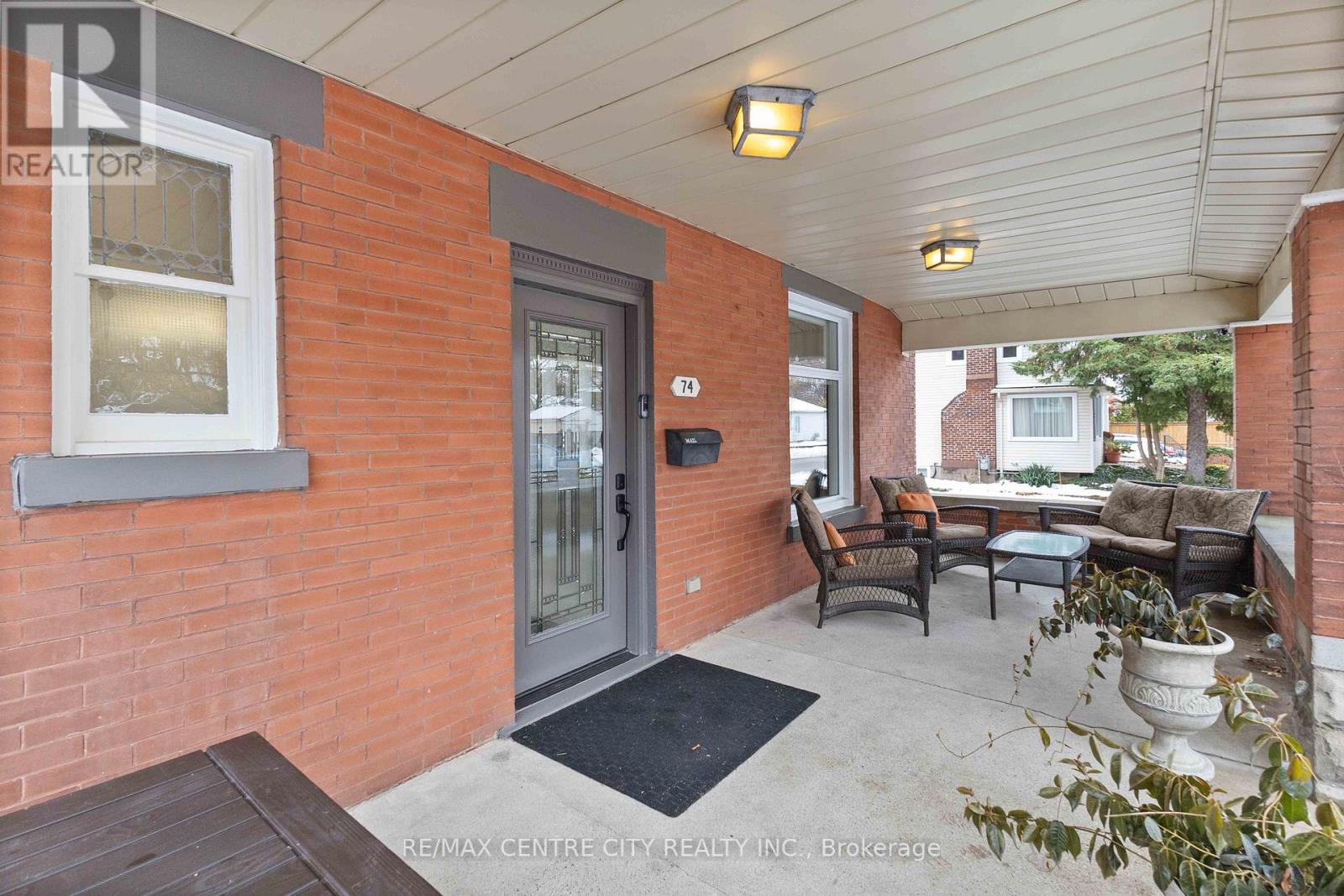 74 Doulton Street, London East, Ontario  N5W 2P7 - Photo 3 - X12540276