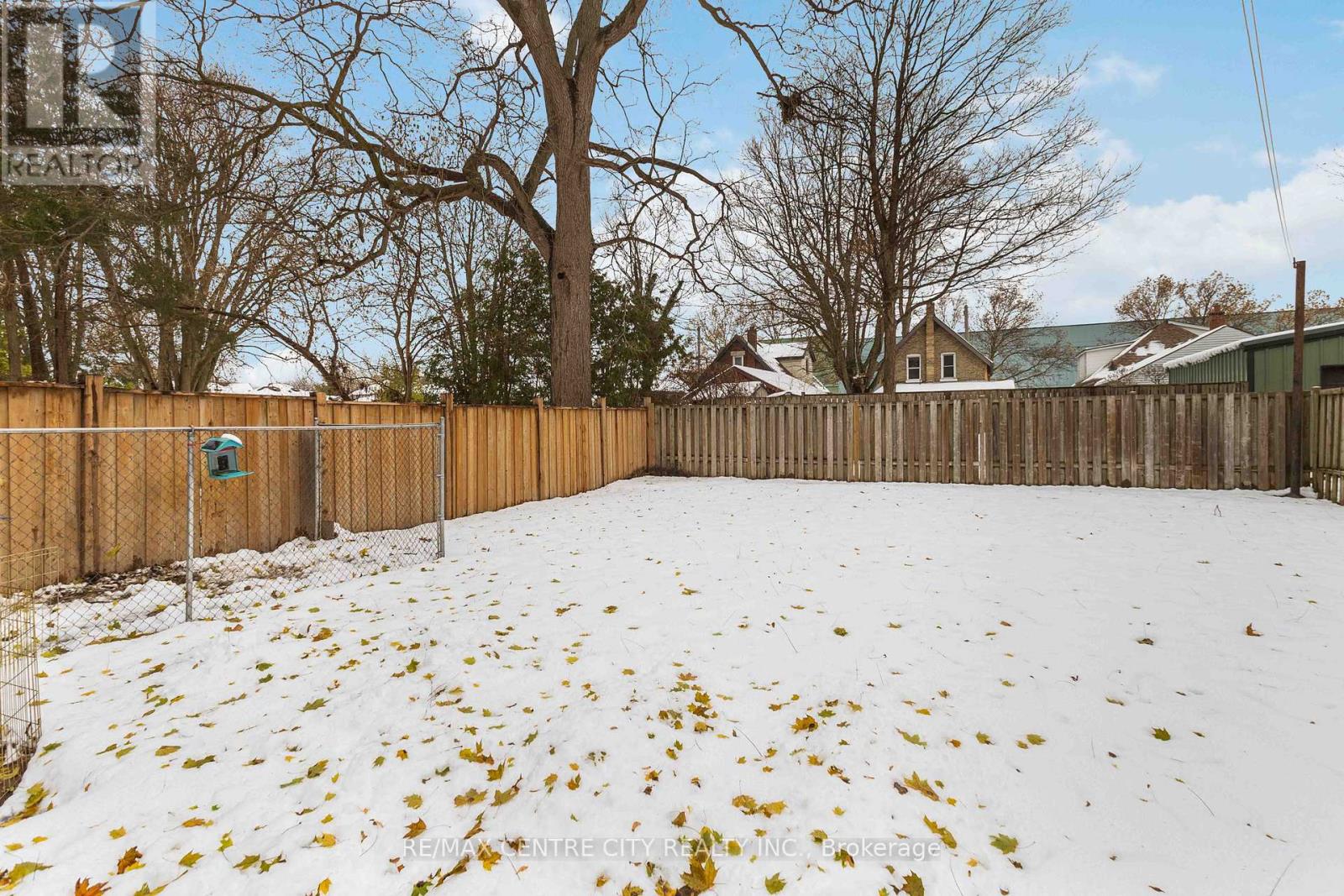 74 Doulton Street, London East, Ontario  N5W 2P7 - Photo 42 - X12540276