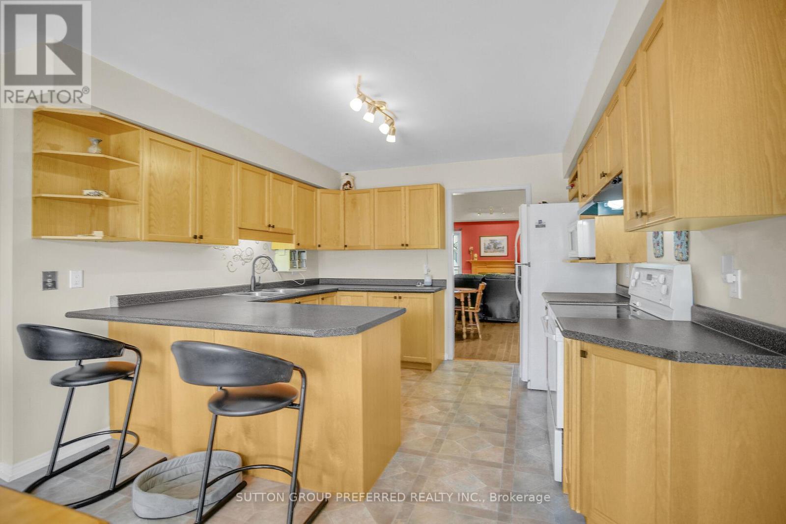 55 - 99 Edgevalley Road, London East, Ontario  N5Y 5N1 - Photo 13 - X12540372