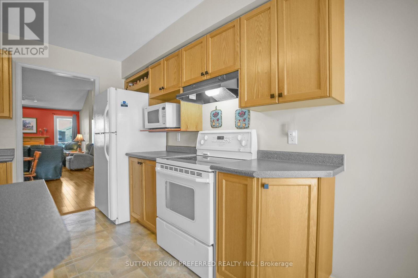 55 - 99 Edgevalley Road, London East, Ontario  N5Y 5N1 - Photo 16 - X12540372