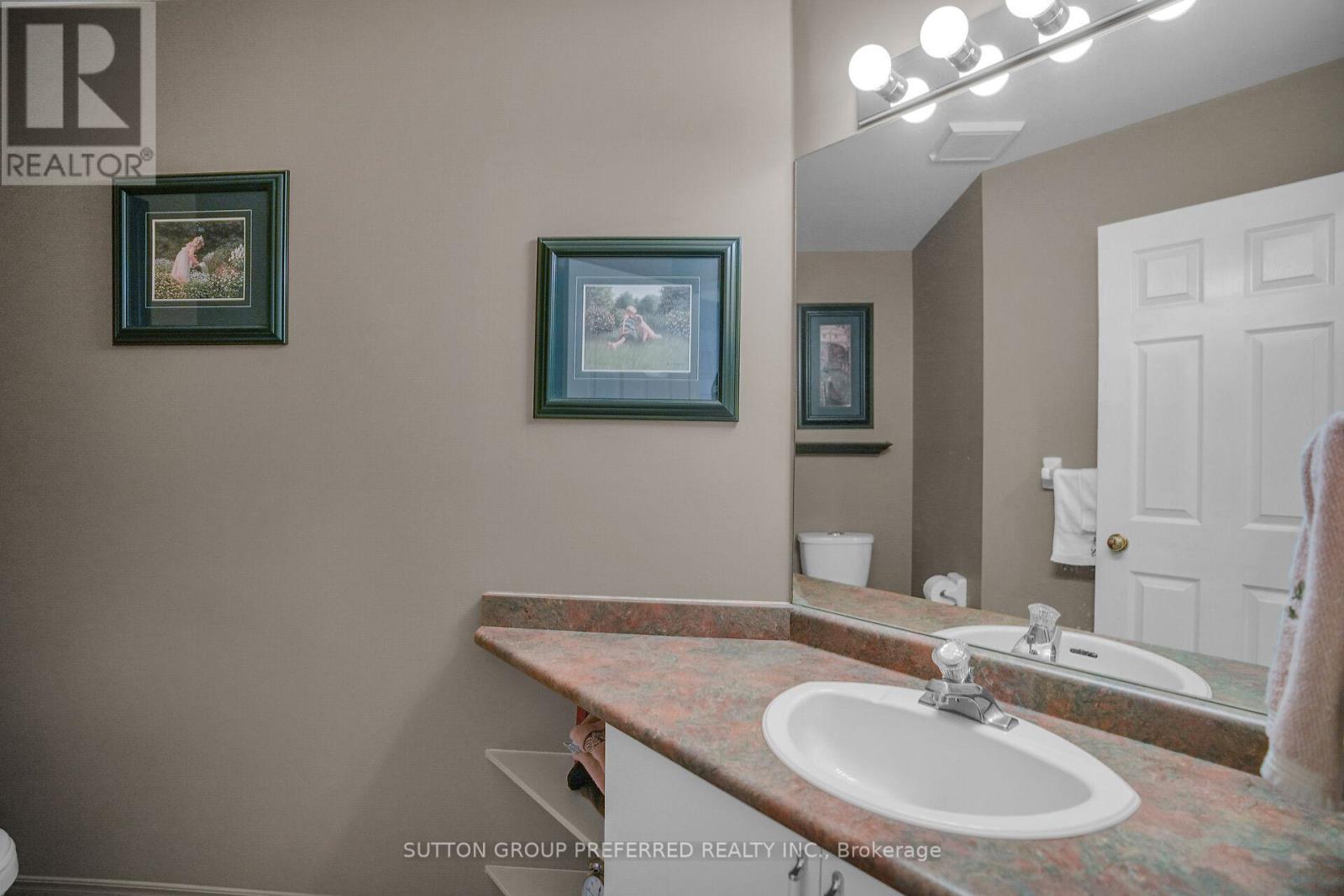 55 - 99 Edgevalley Road, London East, Ontario  N5Y 5N1 - Photo 17 - X12540372