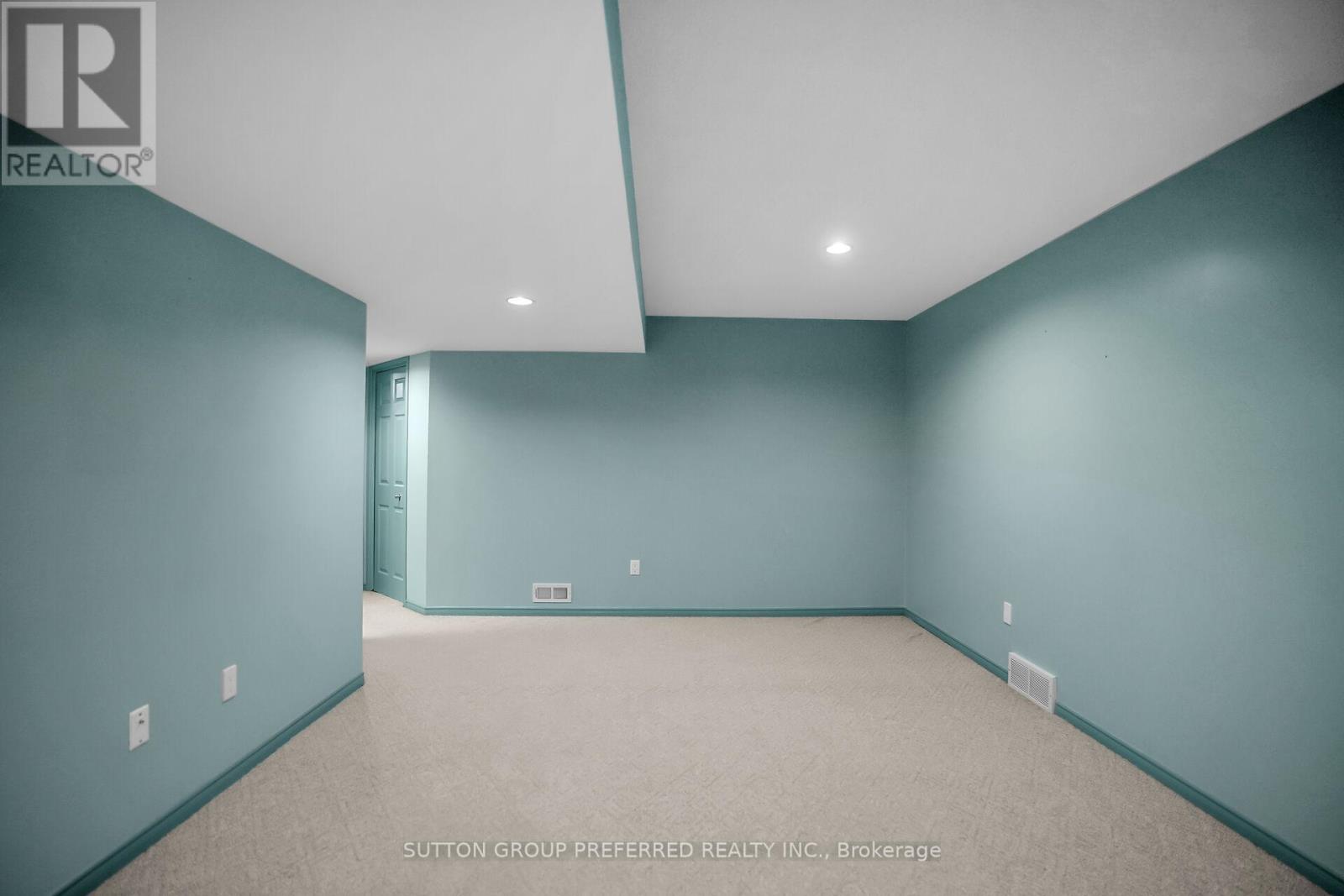 55 - 99 Edgevalley Road, London East, Ontario  N5Y 5N1 - Photo 31 - X12540372