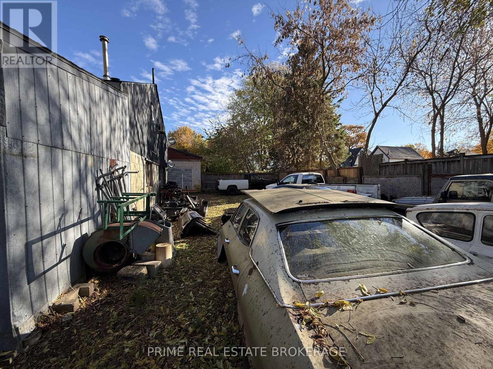 703 Central Avenue, London East, Ontario  N5W 3P9 - Photo 8 - X12540428