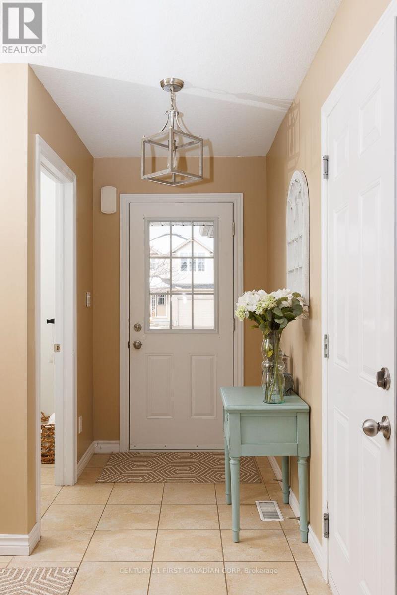 2459 Asima Drive, London South, Ontario  N6M 0B3 - Photo 13 - X12540524