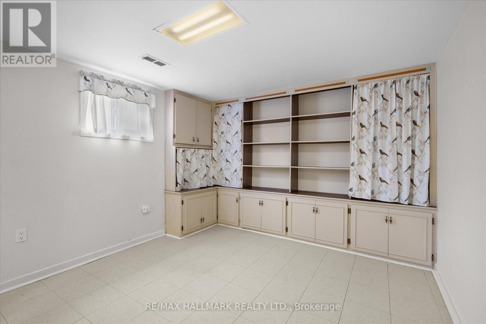 727 Kingfisher Drive, Pickering, Ontario  L1W 1X4 - Photo 30 - E12540116