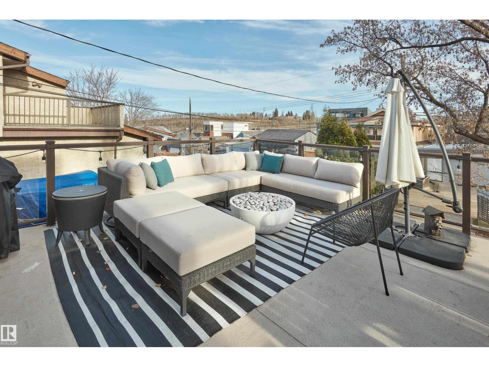 9325 98a St Nw, Edmonton, Alberta  T6E 3N2 - Photo 29 - E4465565