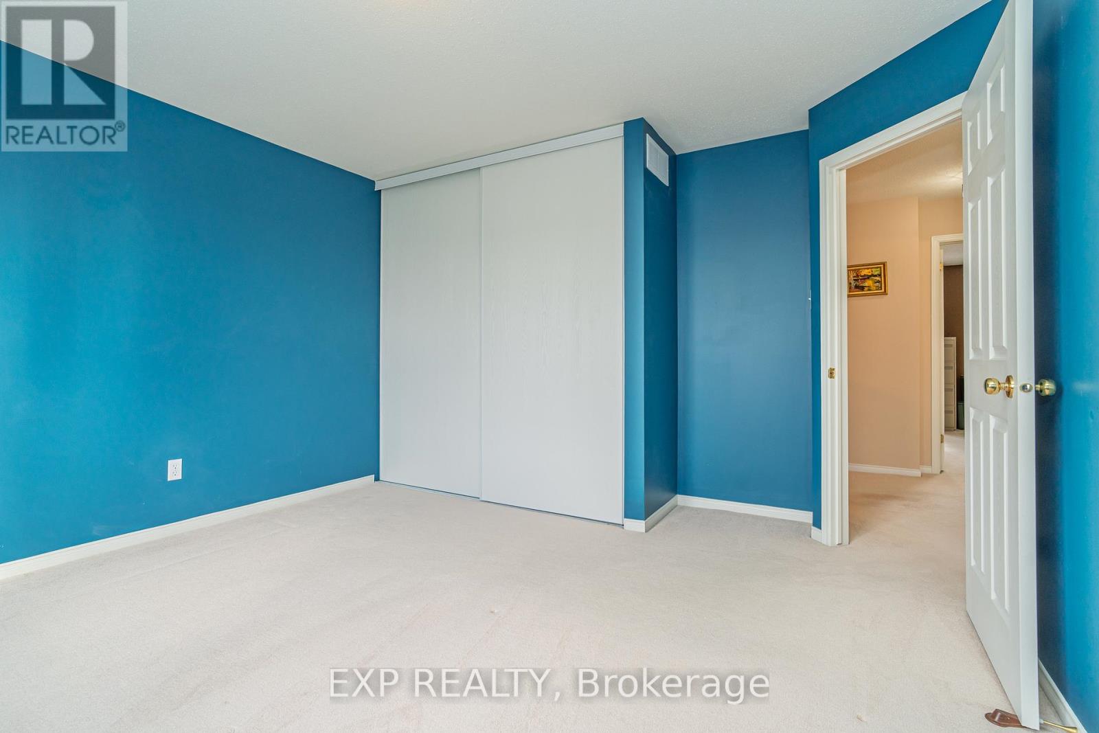 132 Grovemont Drive, Ottawa, Ontario  K2G 6Z9 - Photo 24 - X12540324