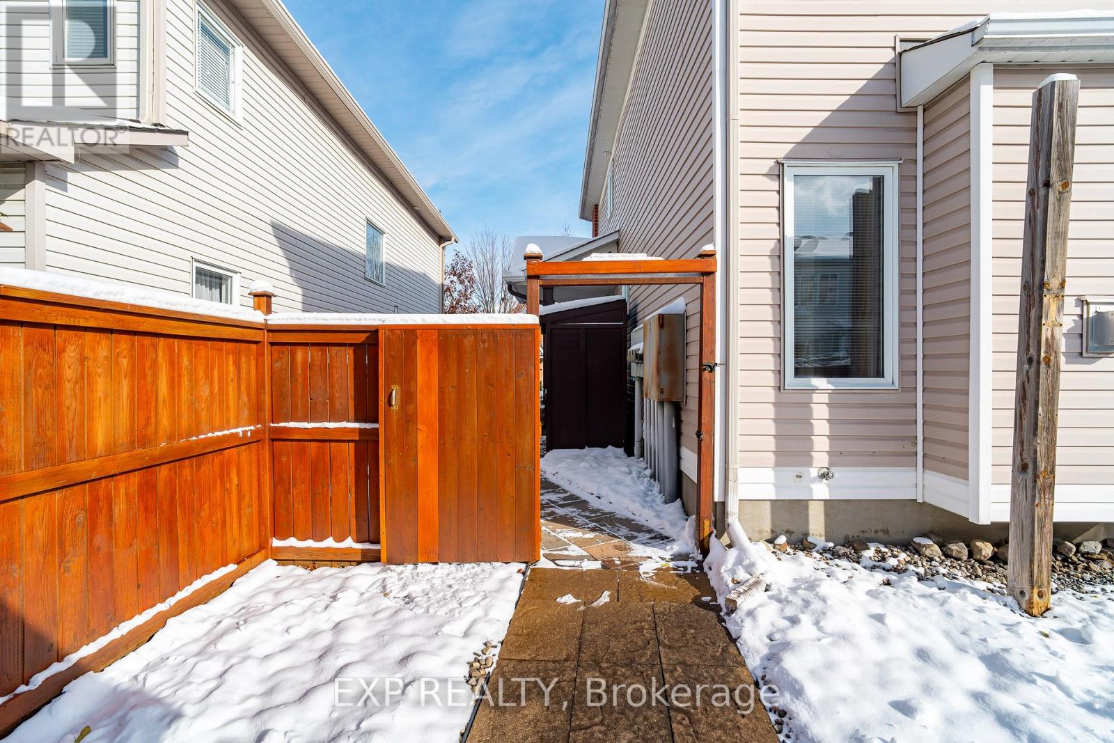 132 Grovemont Drive, Ottawa, Ontario  K2G 6Z9 - Photo 28 - X12540324