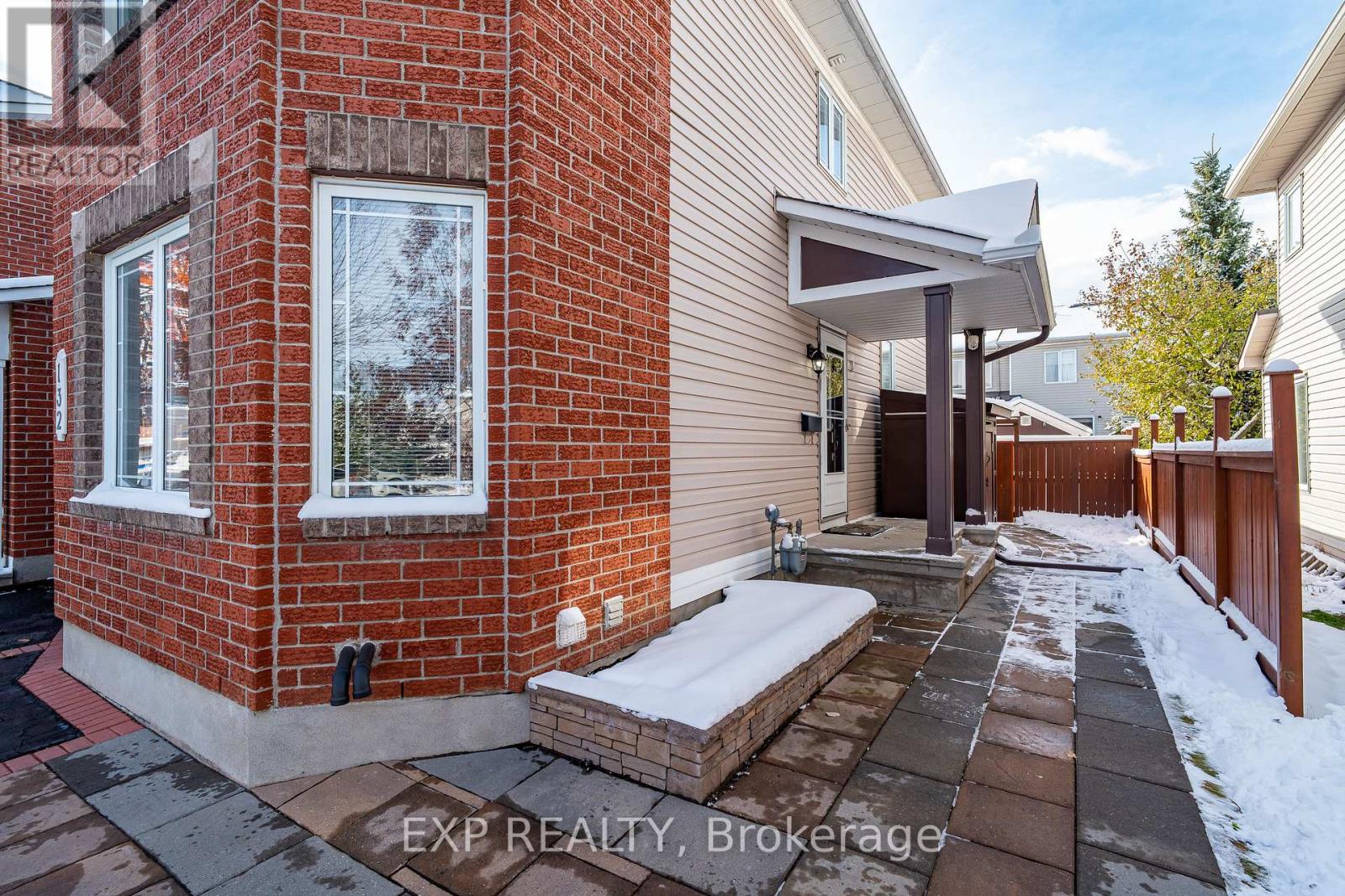 132 Grovemont Drive, Ottawa, Ontario  K2G 6Z9 - Photo 30 - X12540324