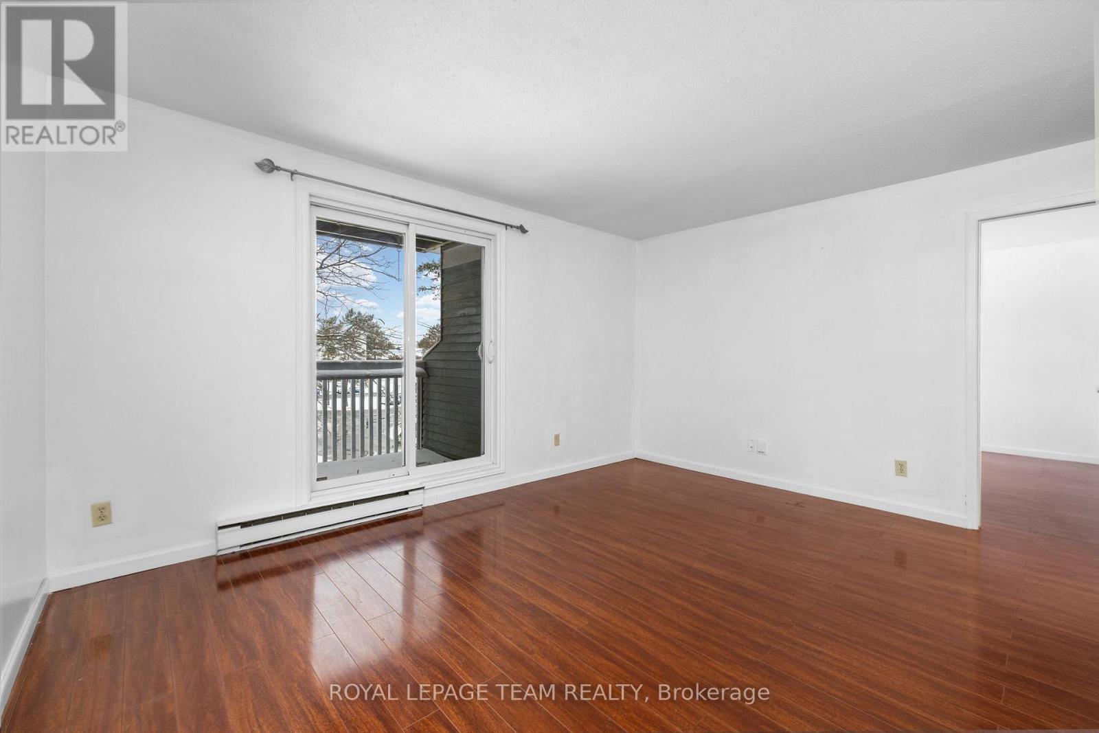 314 - 214 Viewmount Drive, Ottawa, Ontario K2E 7X3 - Photo 11 - X12540368