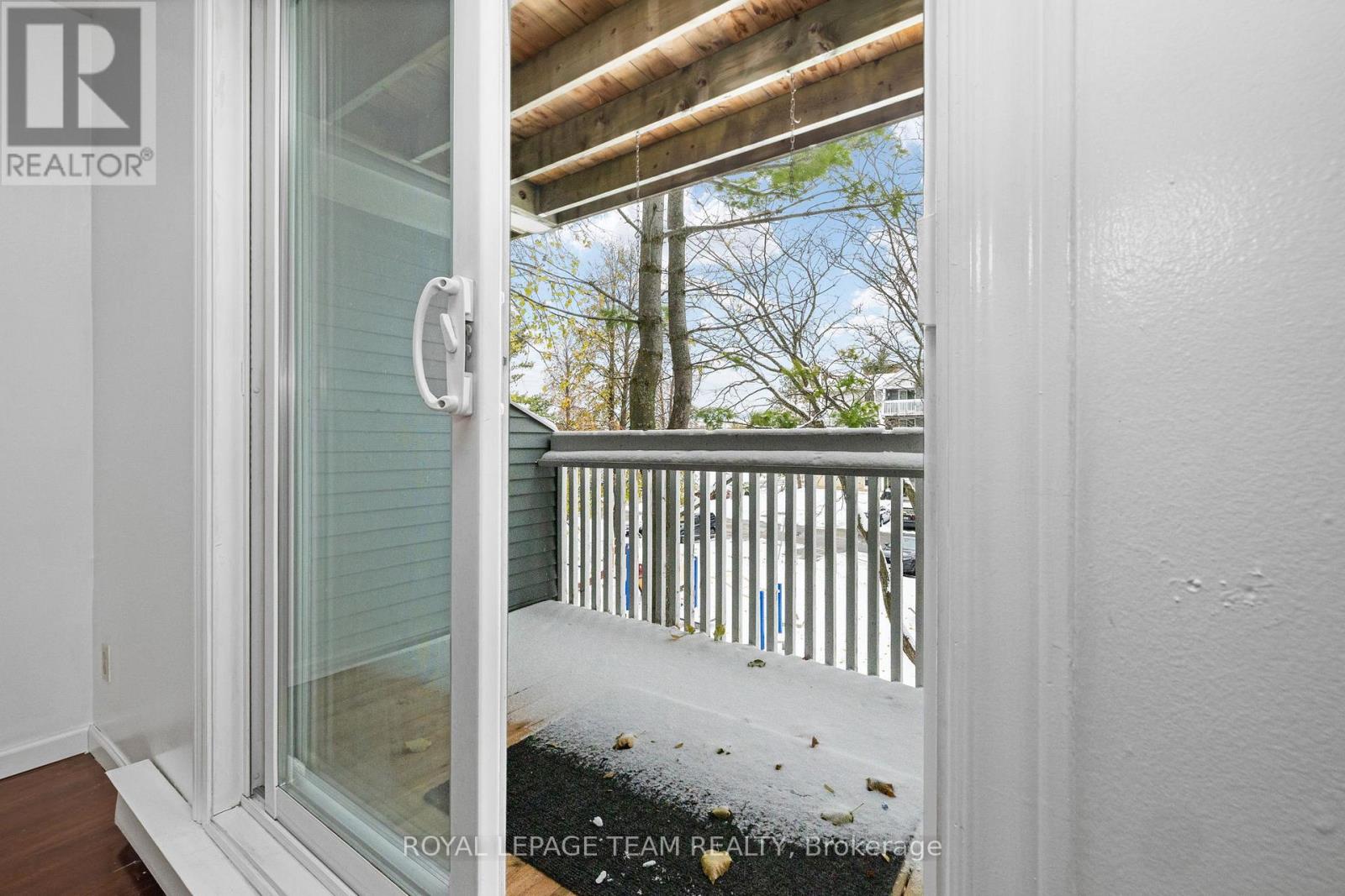 314 - 214 Viewmount Drive, Ottawa, Ontario K2E 7X3 - Photo 19 - X12540368