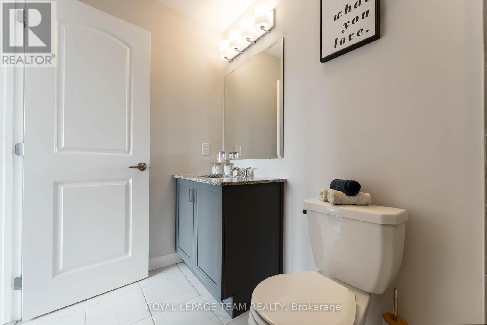 3040 Travertine Way, Ottawa, Ontario  K2J 6W9 - Photo 27 - X12540436