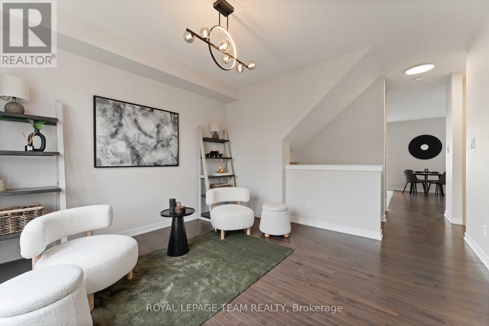 3040 Travertine Way, Ottawa, Ontario  K2J 6W9 - Photo 4 - X12540436