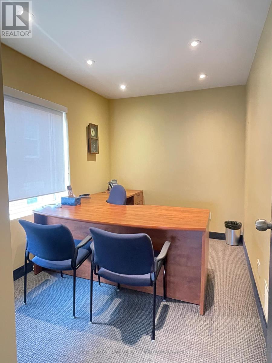 201 - 722 Pitt Street, Cornwall, Ontario K6J 3R9 - Photo 5 - X12540520