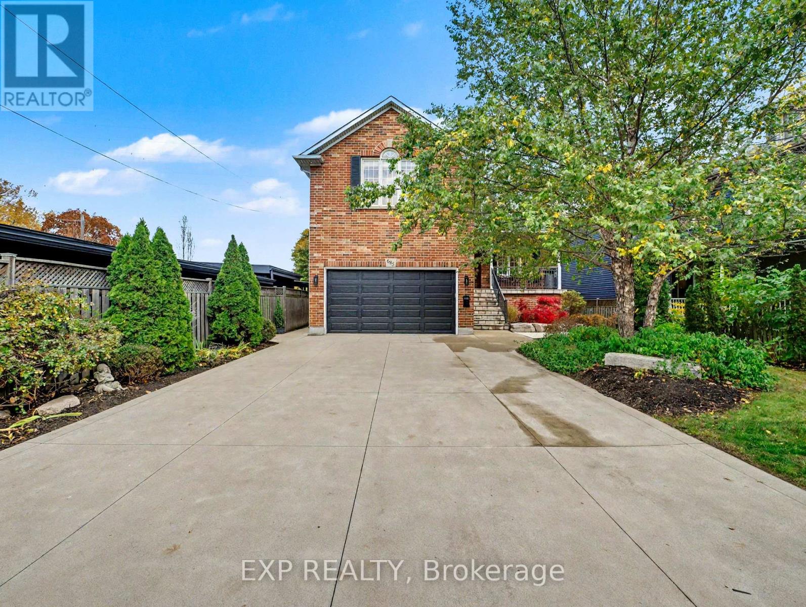 685 BEACH BOULEVARD, Hamilton, Ontario