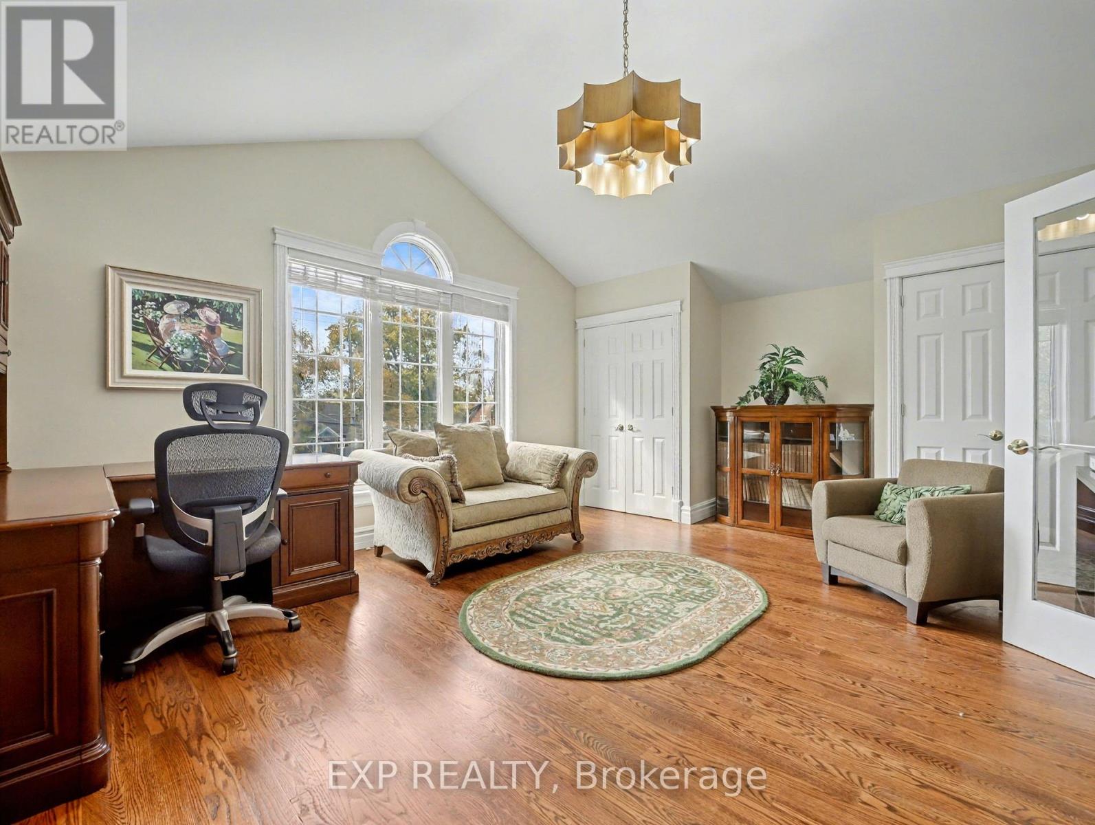 685 Beach Boulevard, Hamilton, Ontario  L8H 6Y5 - Photo 18 - X12540210