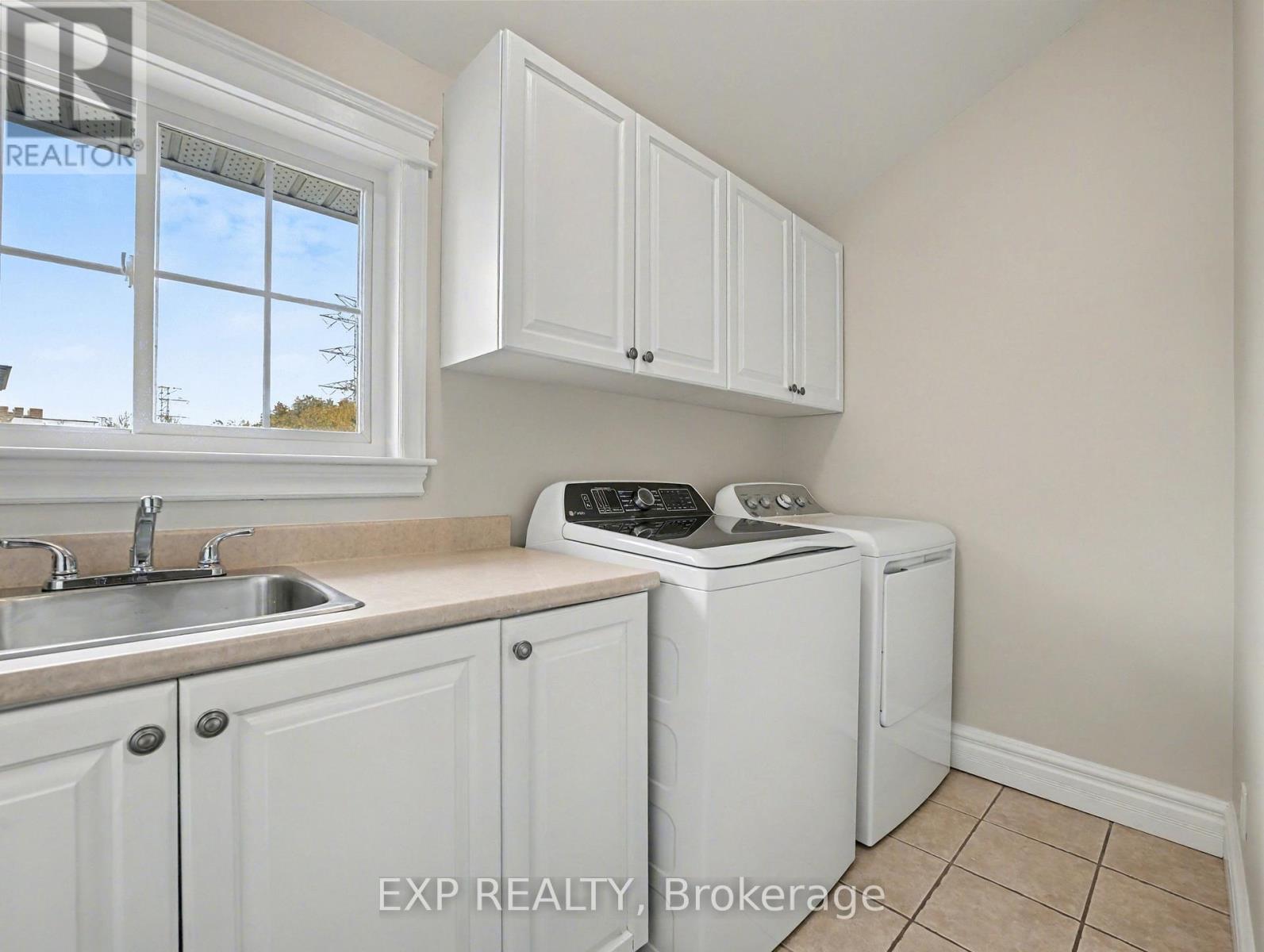 685 Beach Boulevard, Hamilton, Ontario  L8H 6Y5 - Photo 20 - X12540210