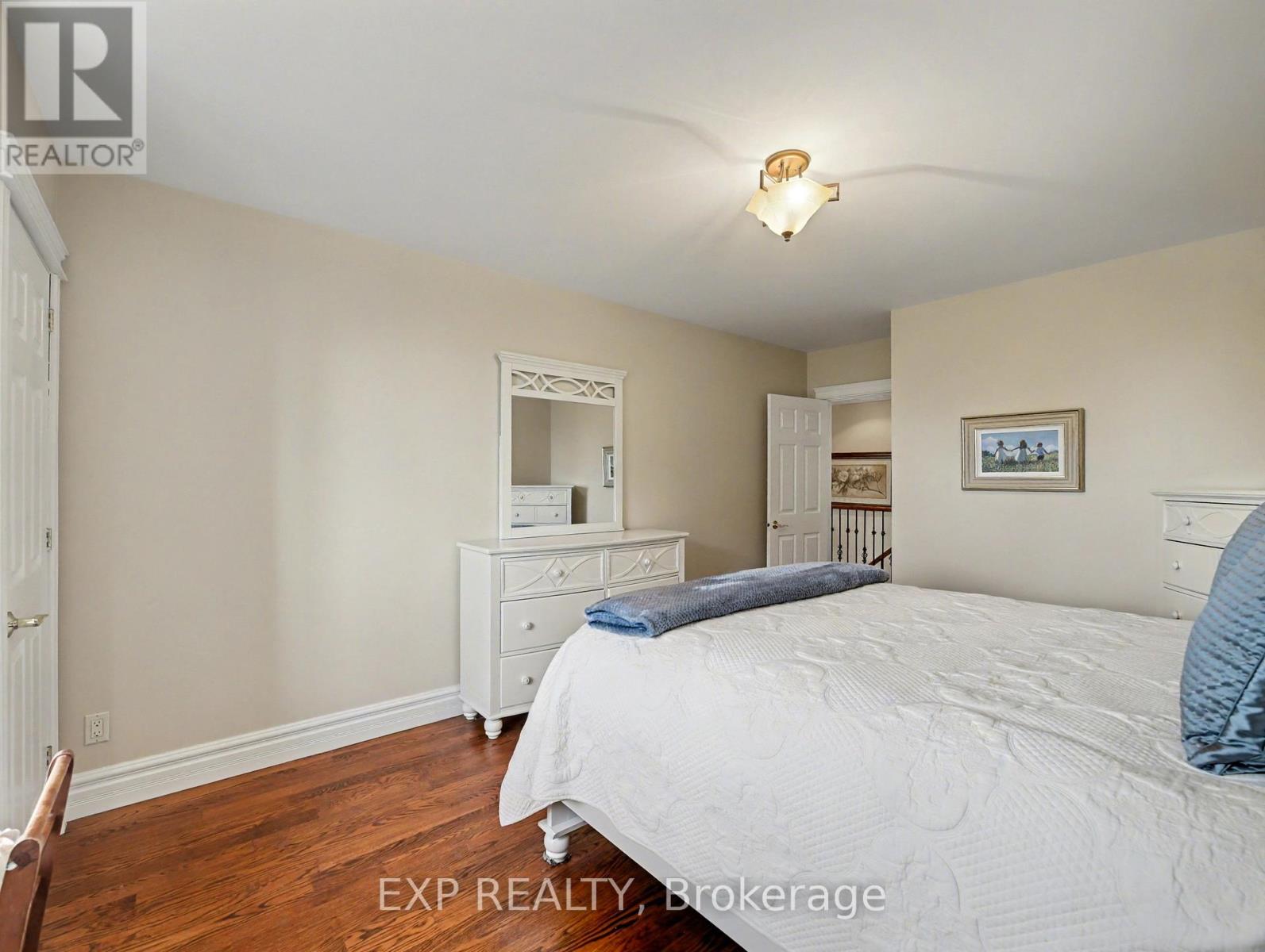 685 Beach Boulevard, Hamilton, Ontario  L8H 6Y5 - Photo 22 - X12540210