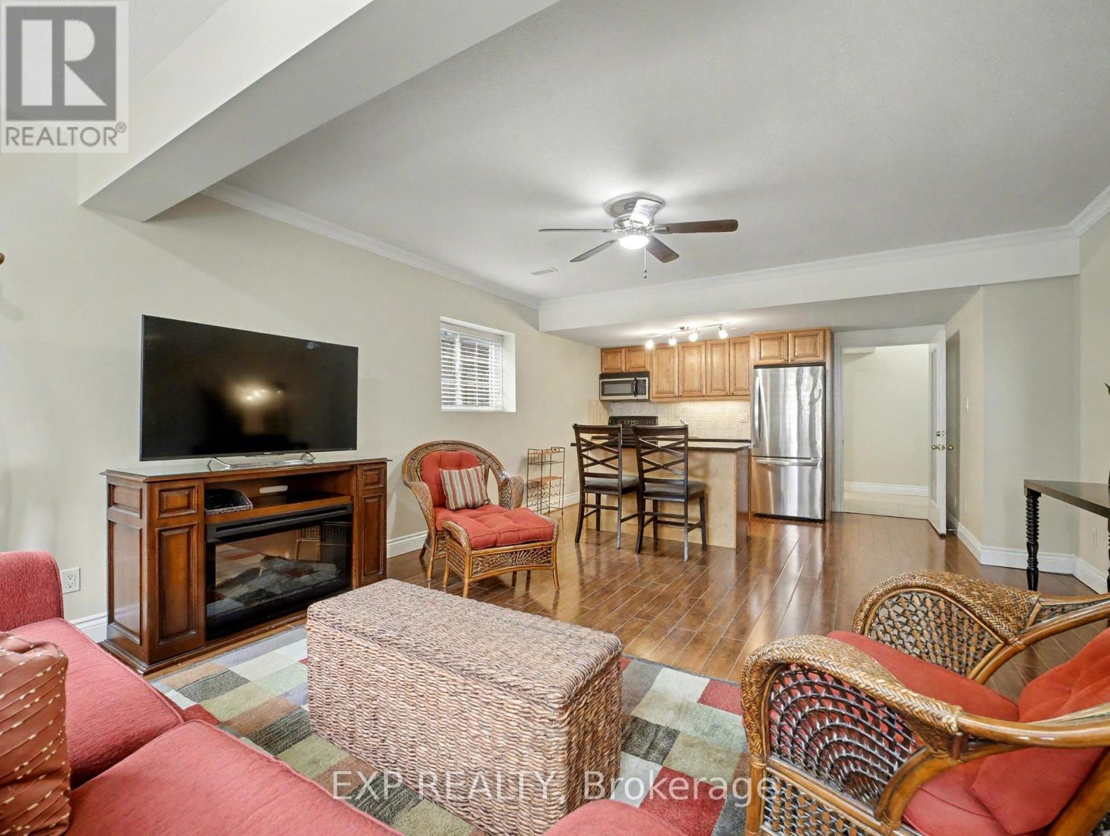 685 Beach Boulevard, Hamilton, Ontario  L8H 6Y5 - Photo 32 - X12540210