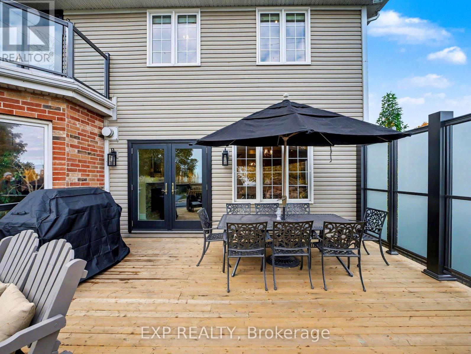 685 Beach Boulevard, Hamilton, Ontario  L8H 6Y5 - Photo 37 - X12540210