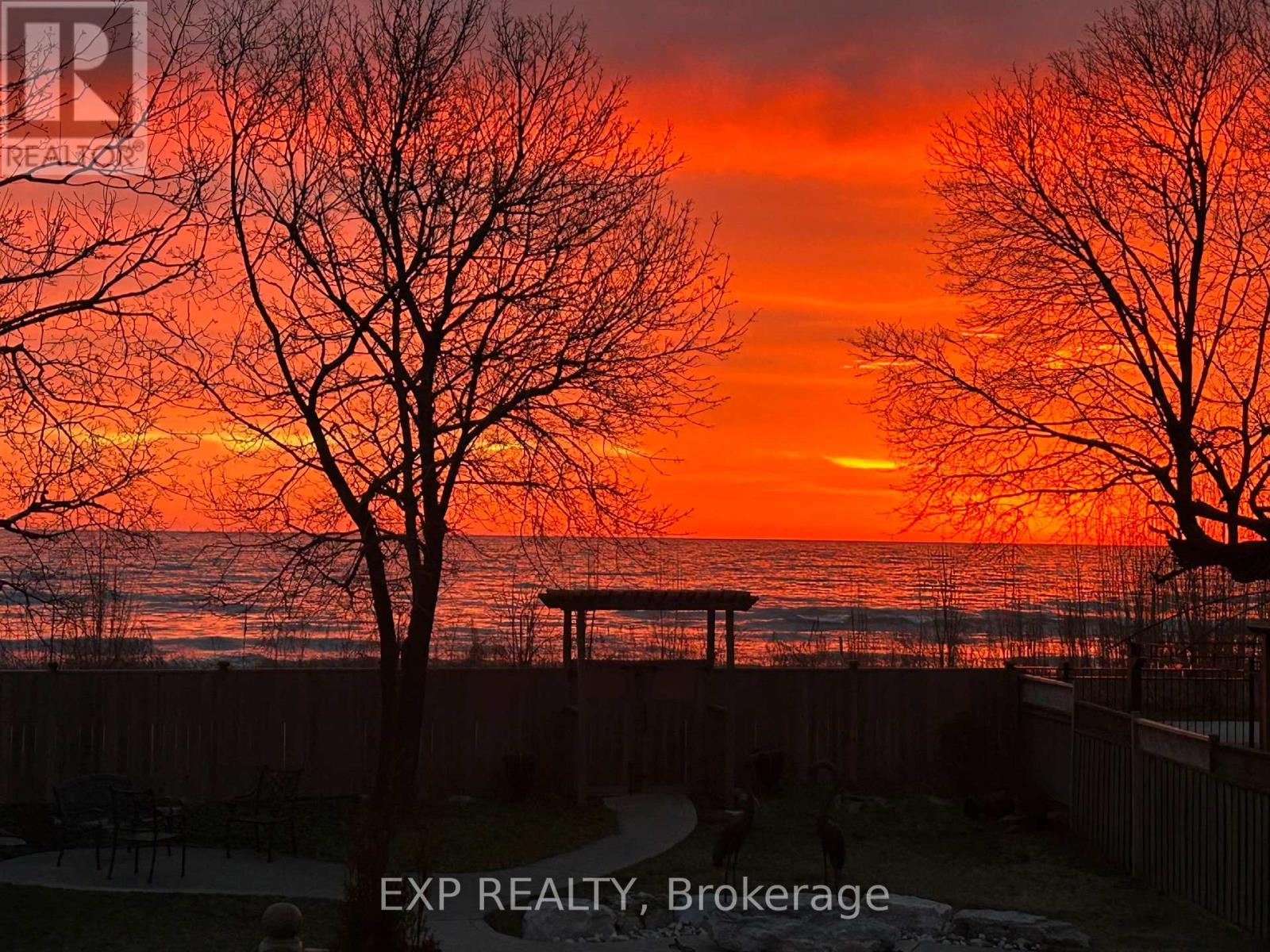 685 Beach Boulevard, Hamilton, Ontario  L8H 6Y5 - Photo 49 - X12540210