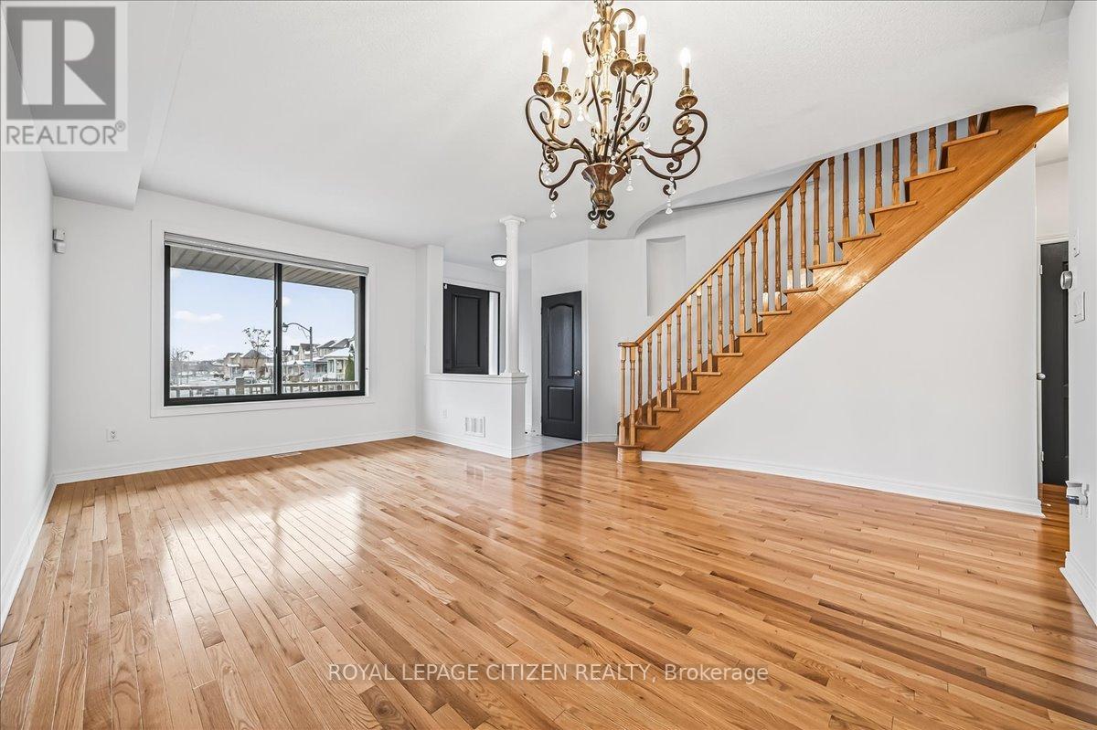 341 Williamson Road, Markham, Ontario  L6E 0H2 - Photo 10 - N12540154