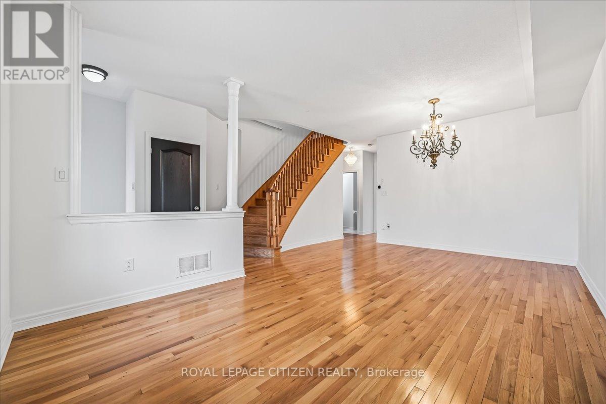 341 Williamson Road, Markham, Ontario  L6E 0H2 - Photo 11 - N12540154