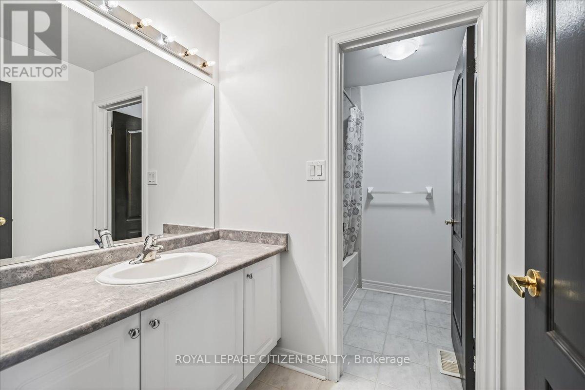 341 Williamson Road, Markham, Ontario  L6E 0H2 - Photo 39 - N12540154