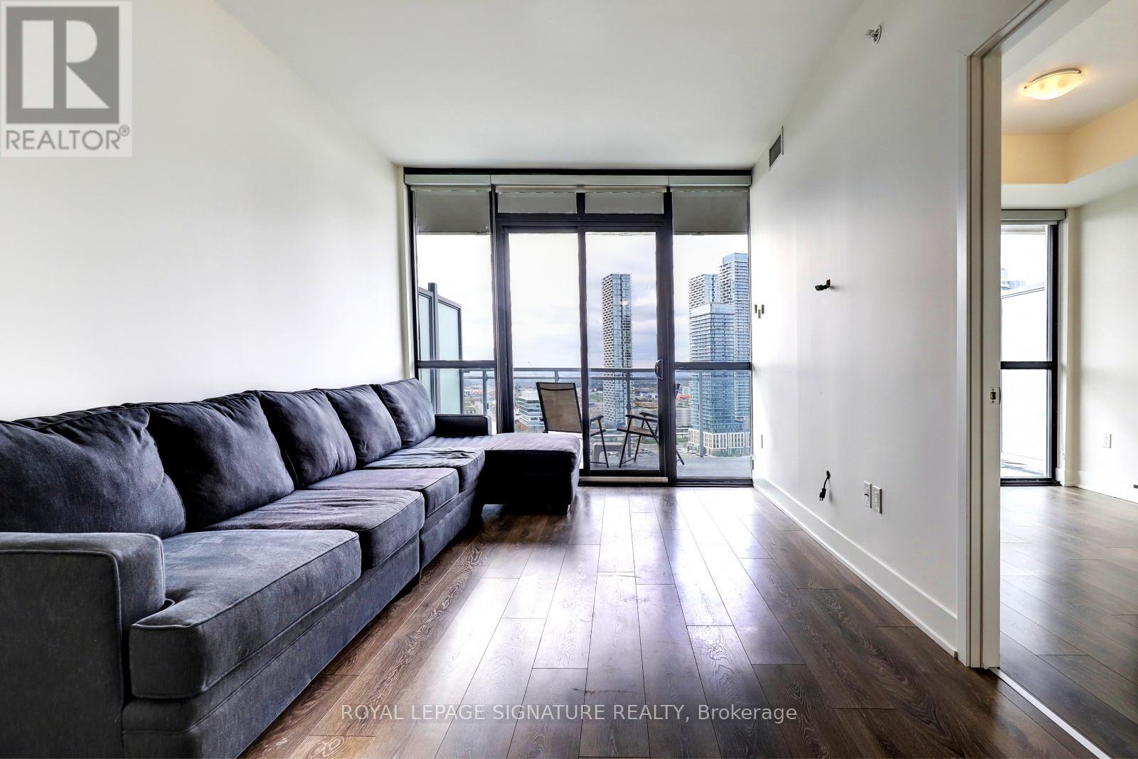 2105 - 2916 Highway 7, Vaughan, Ontario  L4K 0K6 - Photo 10 - N12540168