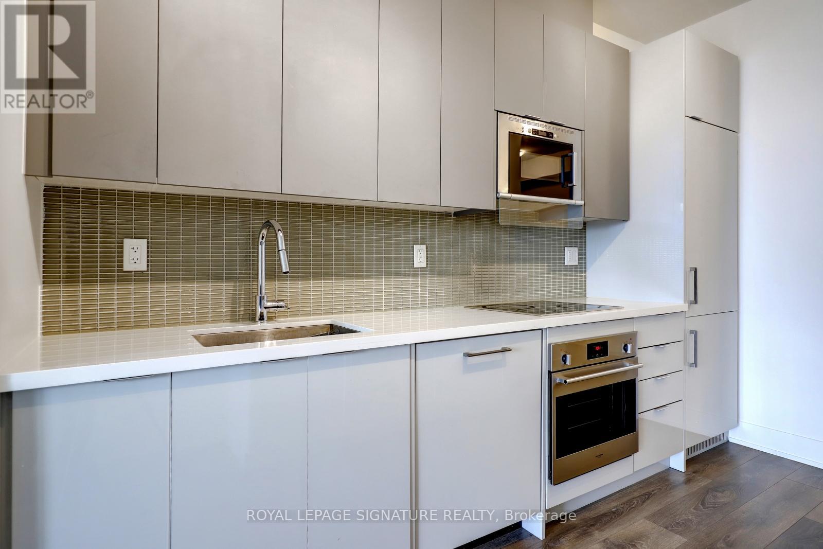 2105 - 2916 Highway 7, Vaughan, Ontario  L4K 0K6 - Photo 9 - N12540168