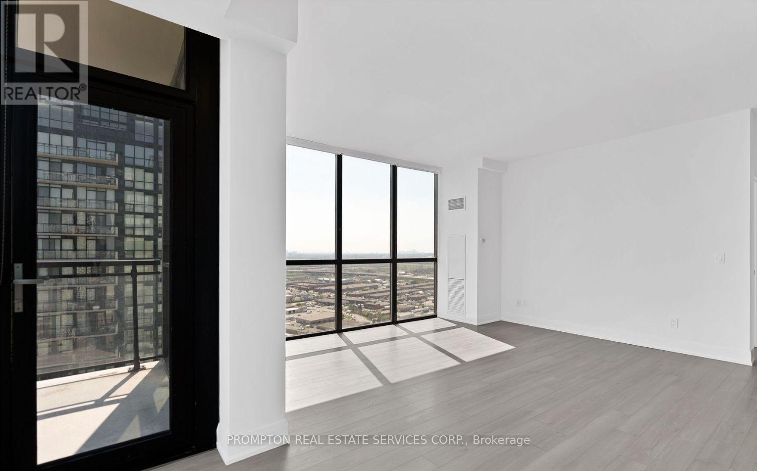 3107 - 2910 Highway 7 Road, Vaughan, Ontario  L4K 0H8 - Photo 12 - N12540176