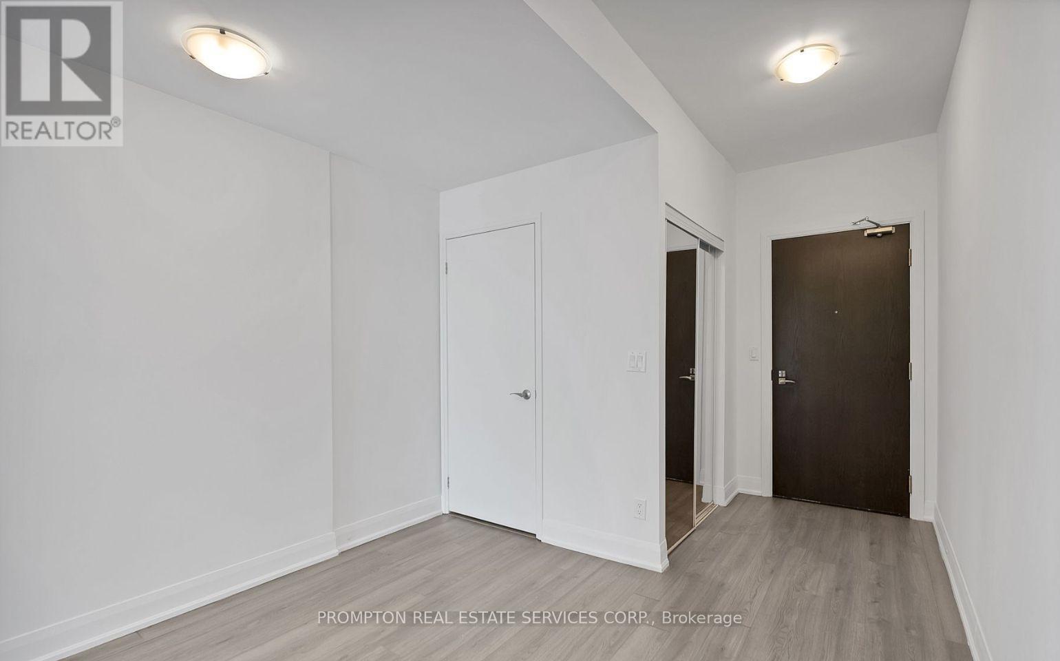 3107 - 2910 Highway 7 Road, Vaughan, Ontario  L4K 0H8 - Photo 5 - N12540176