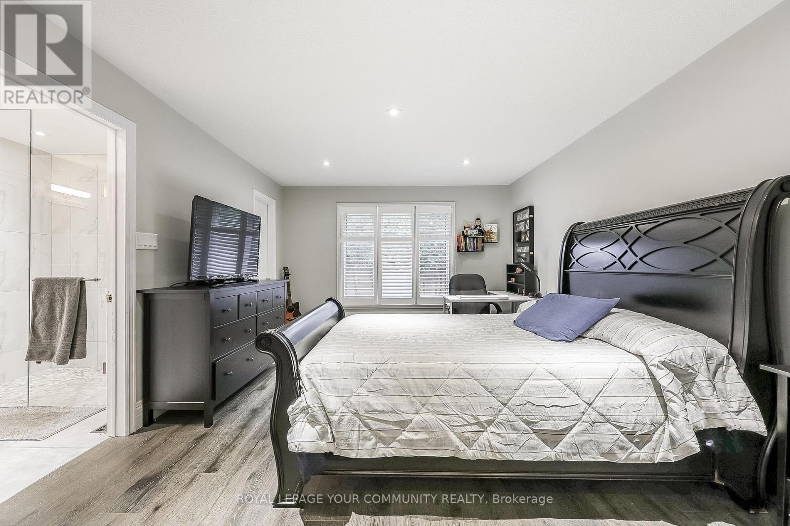 28 Bishopsbridge Crescent, Richmond Hill, Ontario  L4E 2L7 - Photo 21 - N12540206