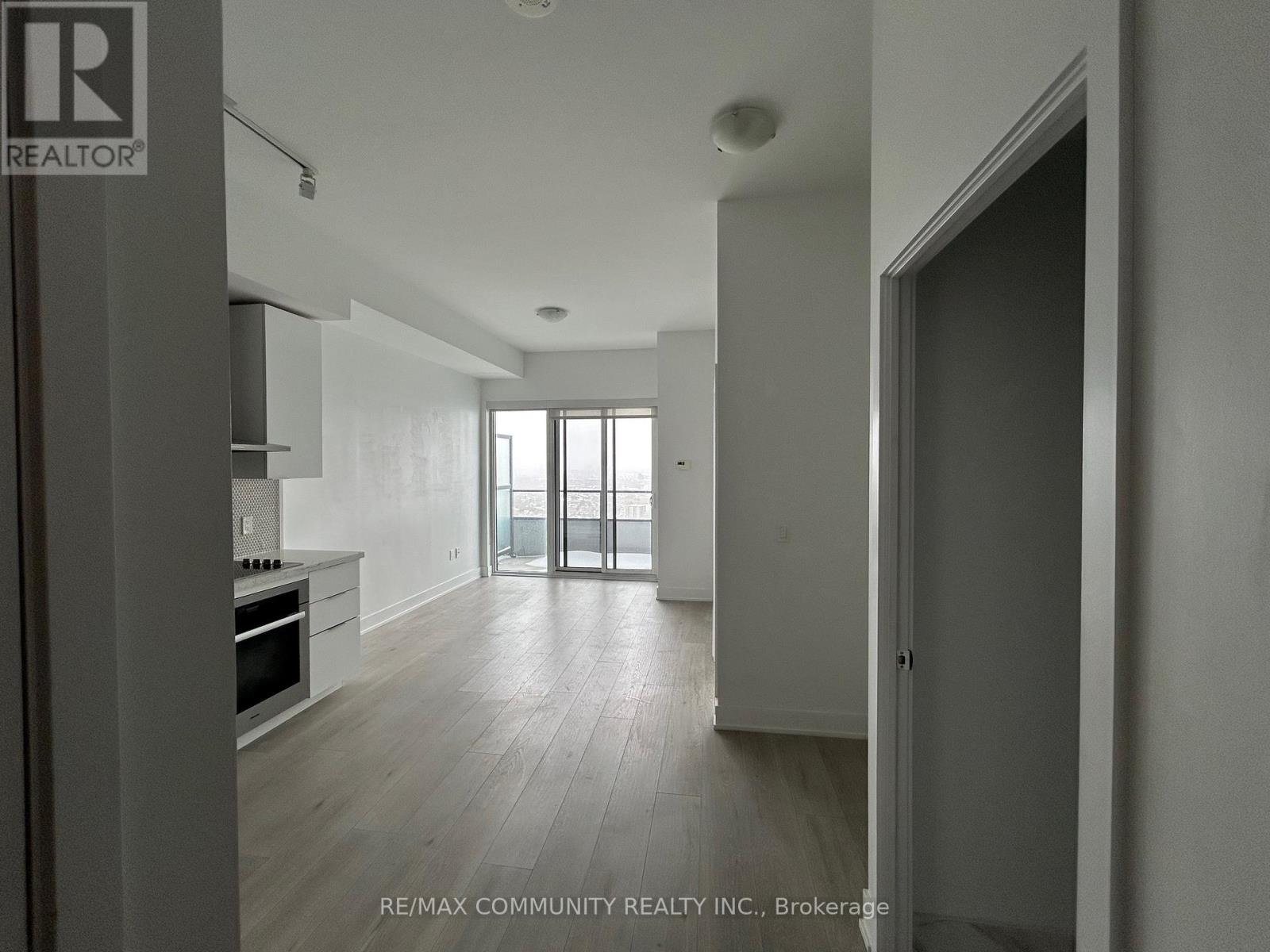 6103 - 30 Shore Breeze Drive, Toronto, Ontario M8V 0J1 - Photo 7 - W12431867