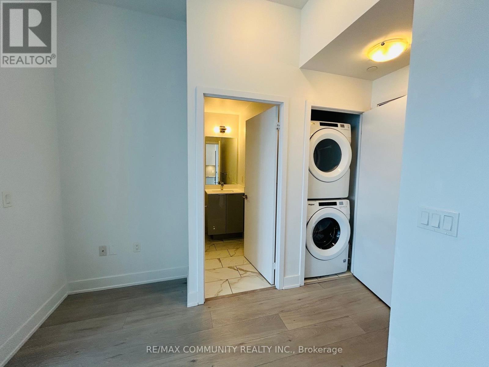 6103 - 30 Shore Breeze Drive, Toronto, Ontario M8V 0J1 - Photo 8 - W12431867