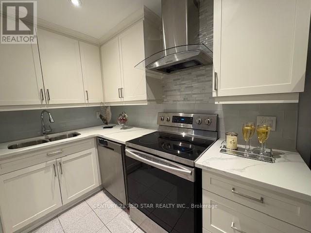 107 - 3695 Kaneff Crescent, Mississauga, Ontario  L5A 4B6 - Photo 5 - W12537990