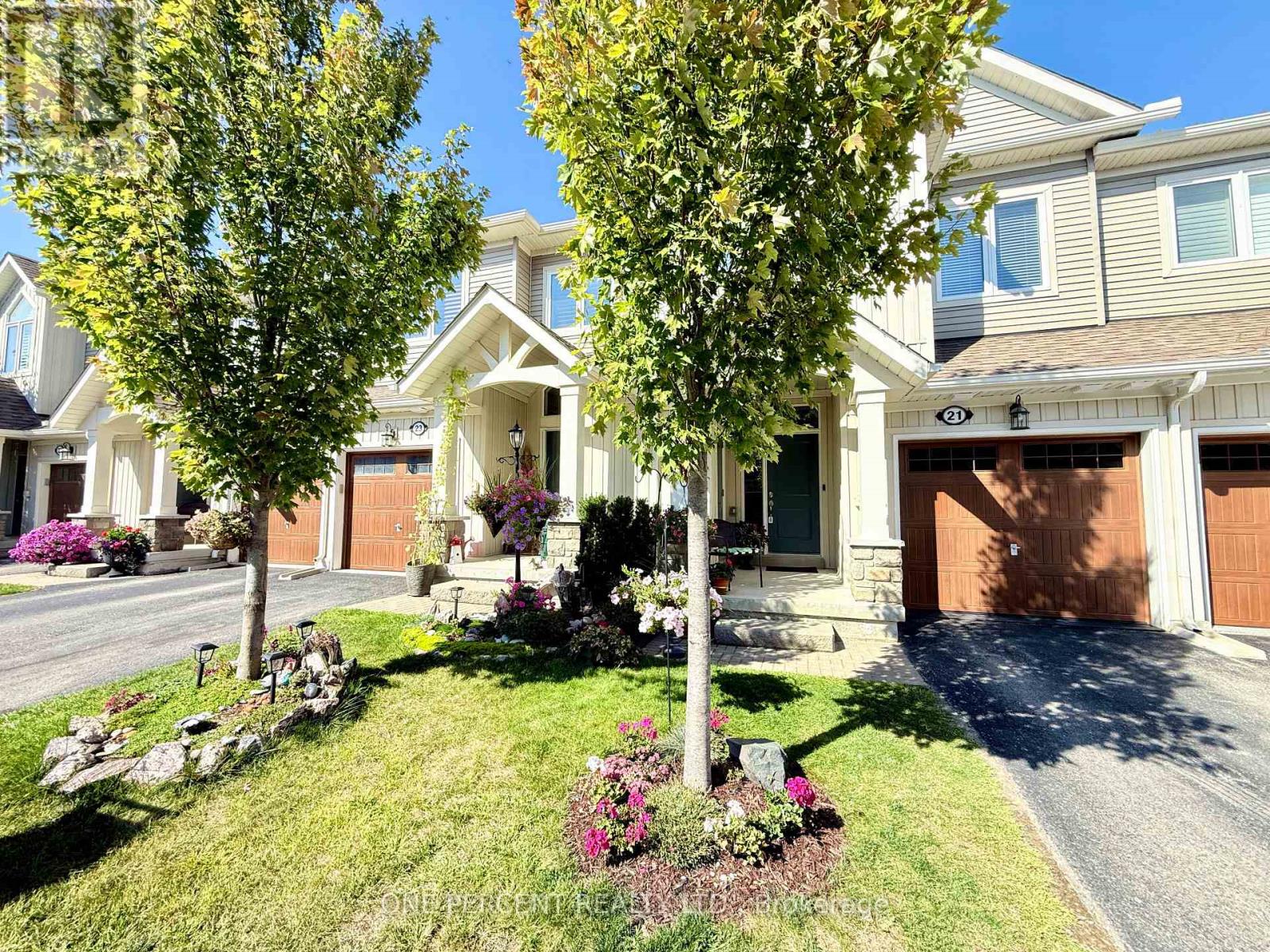 21 LETT AVENUE, Collingwood, Ontario