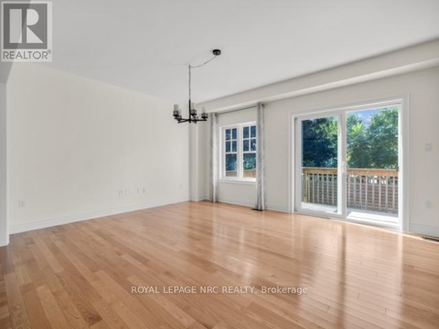 34 Windsor Circle, Niagara-On-The-Lake, Ontario  L0S 1J0 - Photo 10 - X12540264