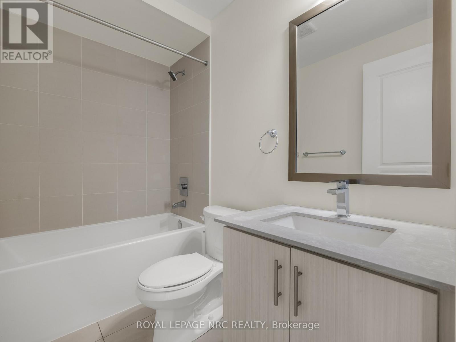 34 Windsor Circle, Niagara-On-The-Lake, Ontario  L0S 1J0 - Photo 20 - X12540264