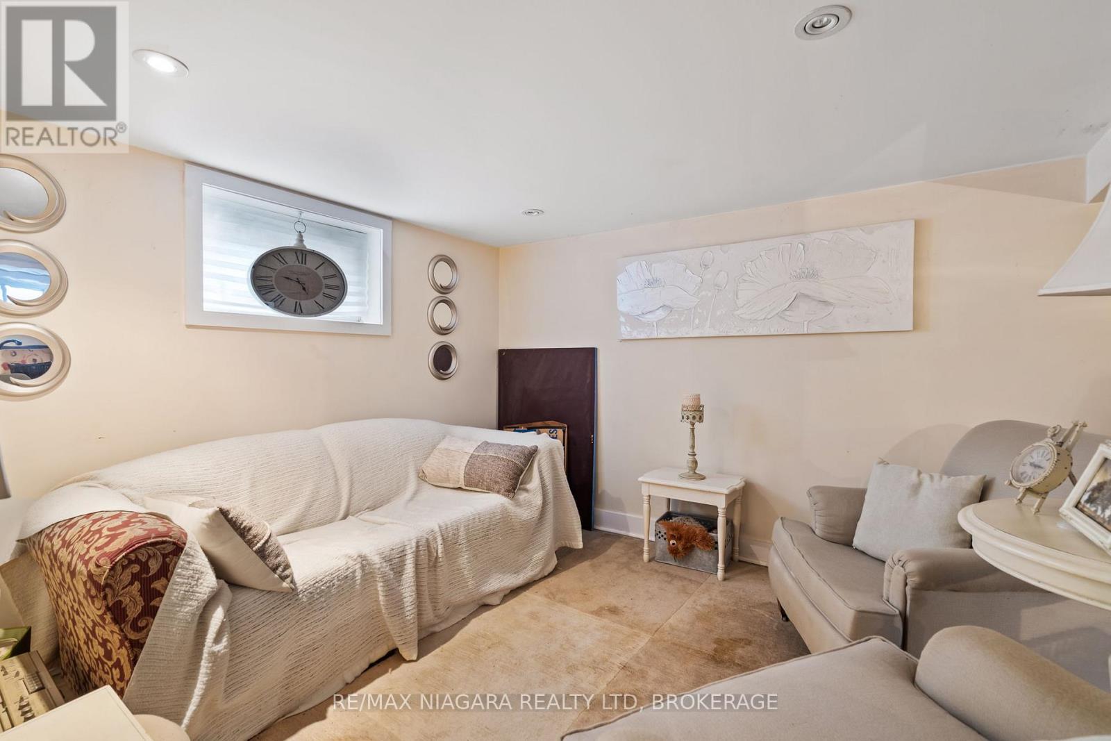 53 Marquis Street, St. Catharines, Ontario  L2R 4Y7 - Photo 16 - X12540280