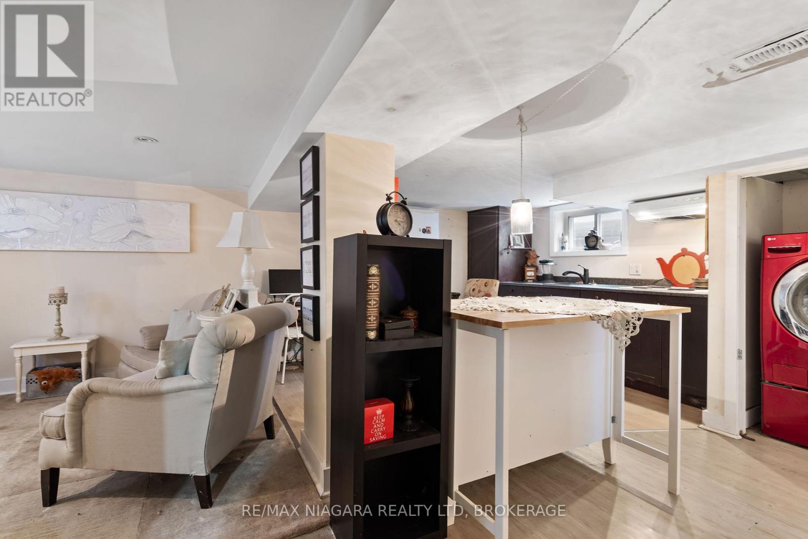 53 Marquis Street, St. Catharines, Ontario  L2R 4Y7 - Photo 17 - X12540280