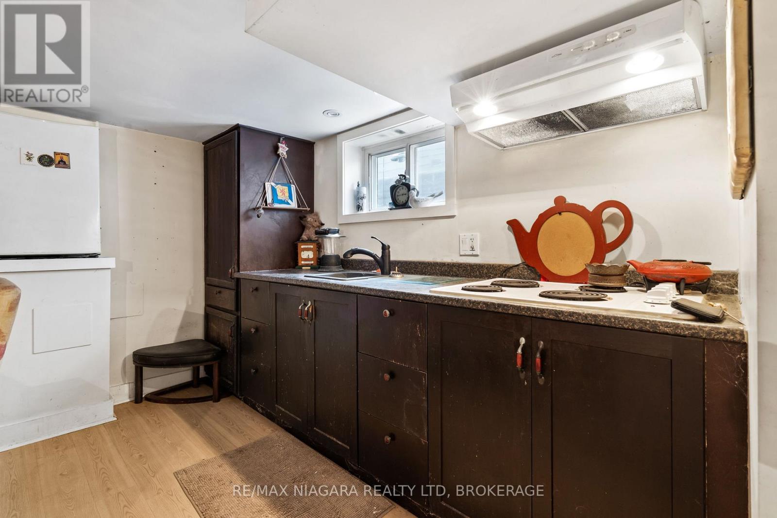 53 Marquis Street, St. Catharines, Ontario  L2R 4Y7 - Photo 20 - X12540280