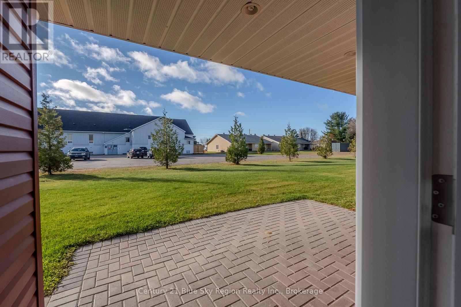 102 Second Street, West Nipissing, Ontario  P2B 3A7 - Photo 35 - X12540482