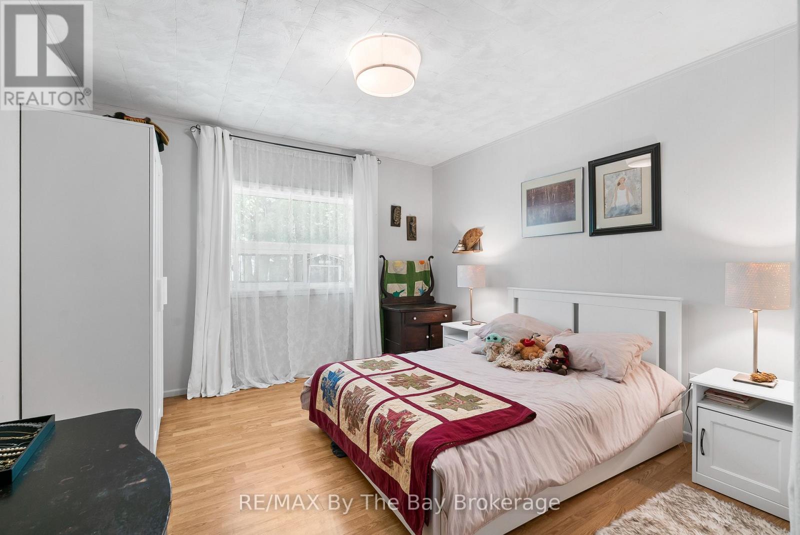 11 39th Street S, Wasaga Beach, Ontario  L9Z 1S2 - Photo 22 - S12540490