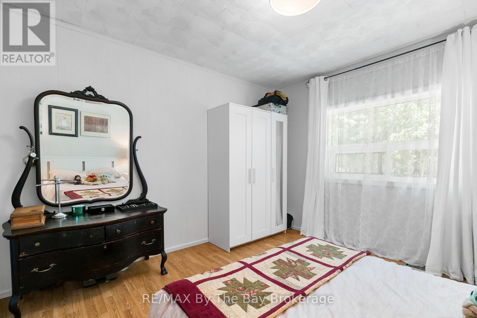 11 39th Street S, Wasaga Beach, Ontario  L9Z 1S2 - Photo 23 - S12540490