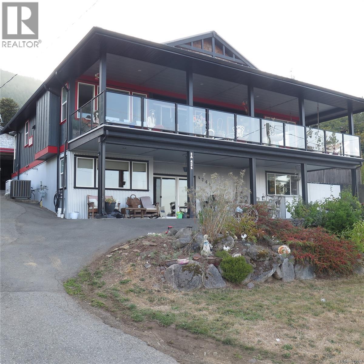 426 Davis Rd, Ladysmith, British Columbia  V0R 2E0 - Photo 4 - 1013092