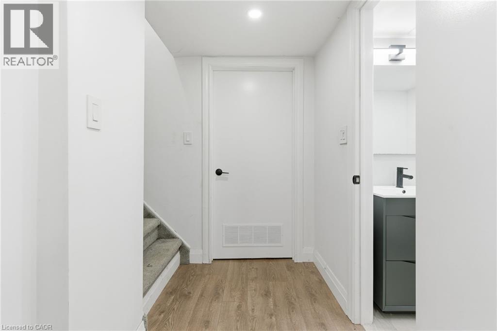 797 Highway 6, Haldimand, Ontario  N3W 1M5 - Photo 25 - 40782411