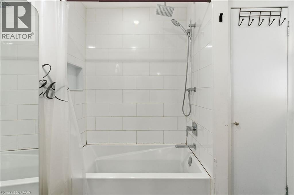 797 Highway 6, Haldimand, Ontario  N3W 1M5 - Photo 16 - 40782411