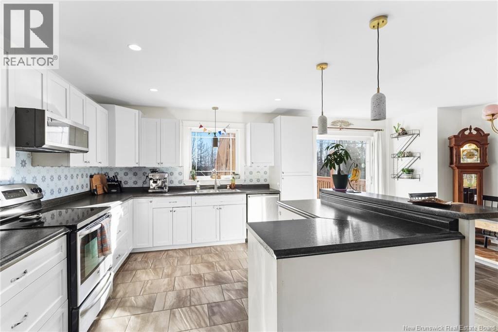 21 Willowdale Drive, Rusagonis, New Brunswick  E3B 0V5 - Photo 17 - NB130095