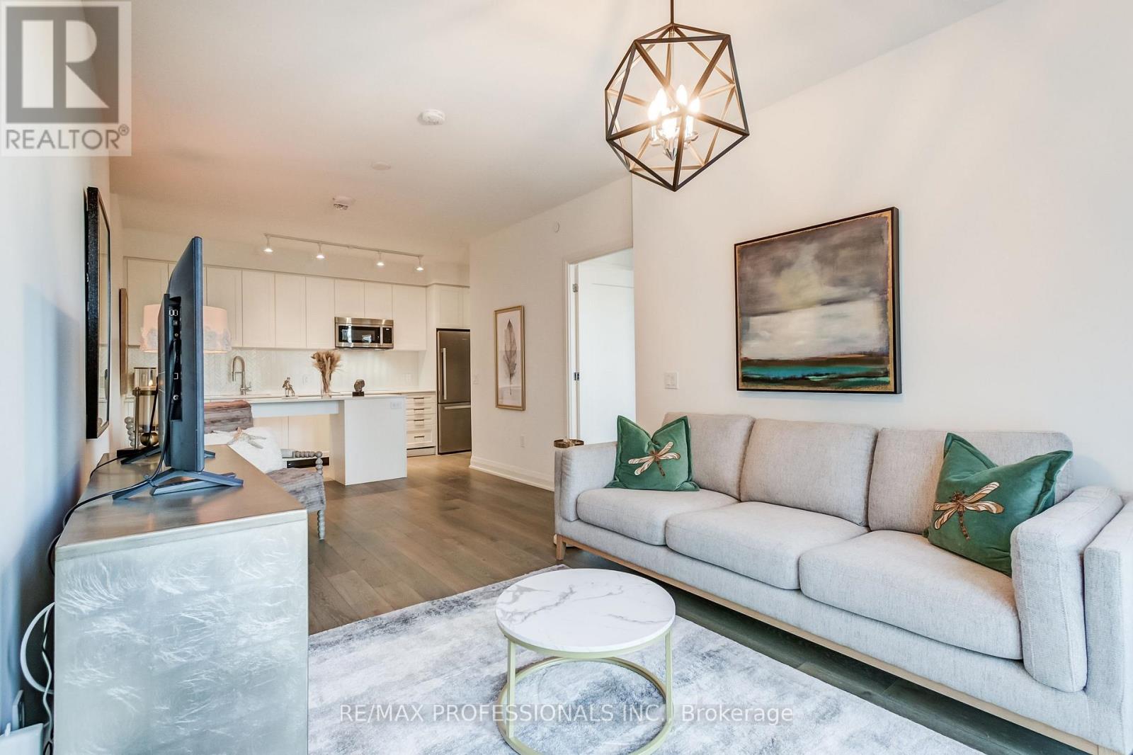 223 - 293 The Kingsway, Toronto, Ontario  M9A 0E8 - Photo 19 - W12540144